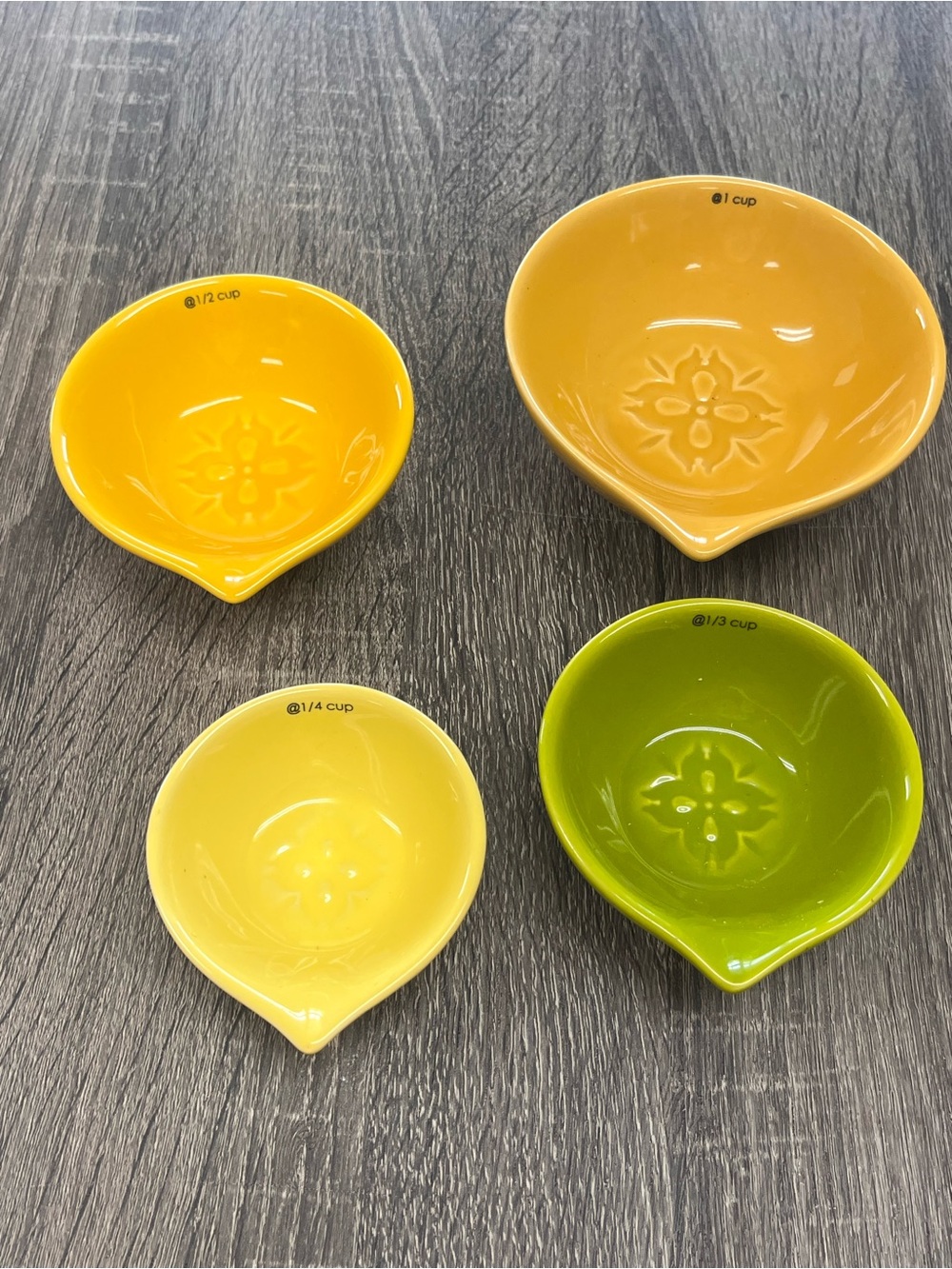 Colorful Nesting set of measuring cups by Chantal Rare complete set